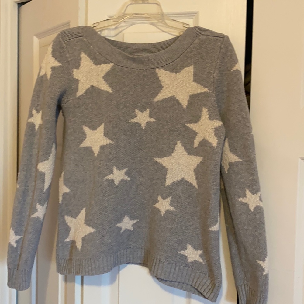 Marled Grey Sweater with White Stars